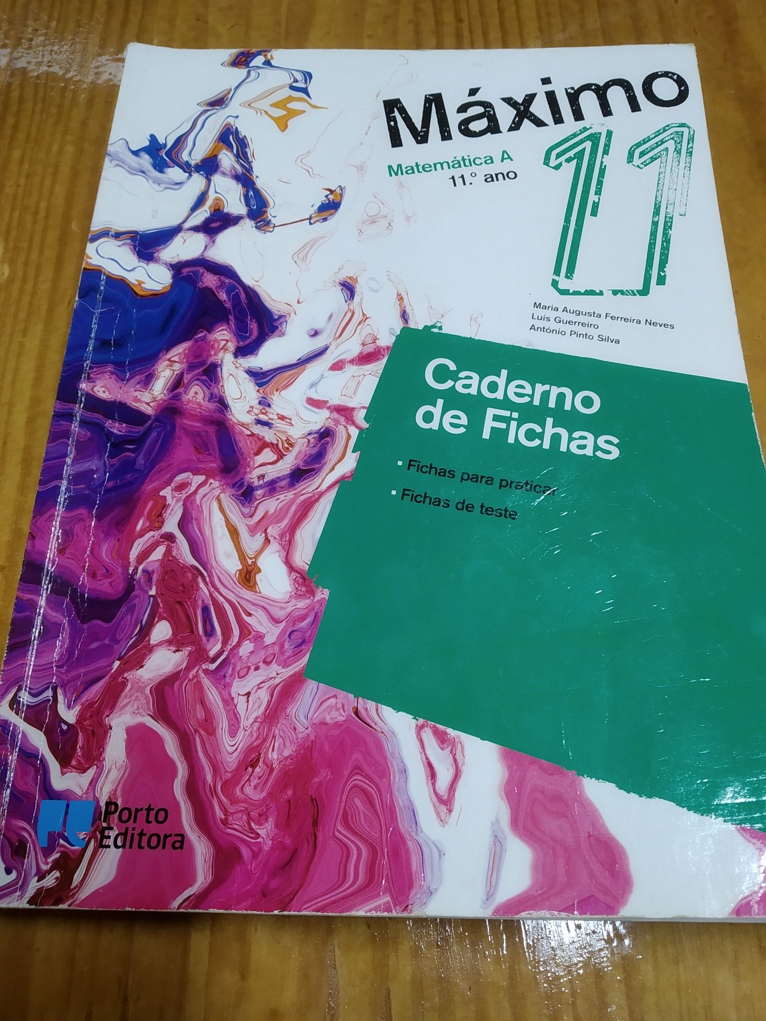 Caderno de atividades máximo 11 ano matemática A