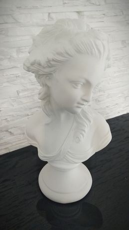 Rzeźba figurka  40x22 cm