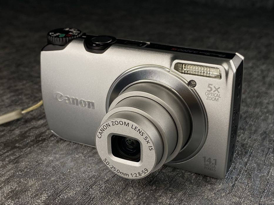 Canon PowerShot A3200 IS повний комплект