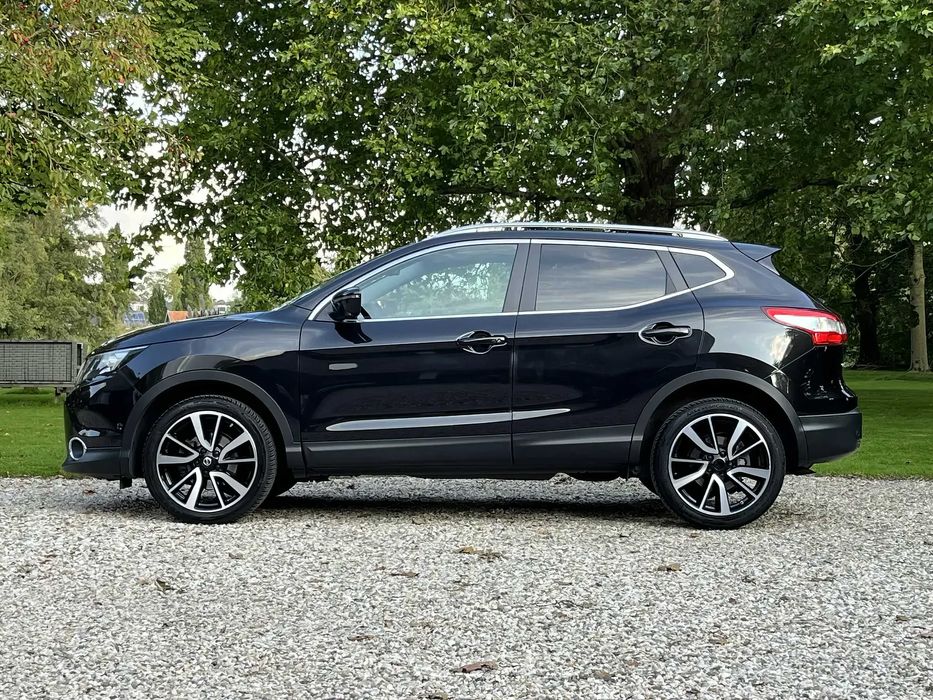Nissan Qashqai      2014