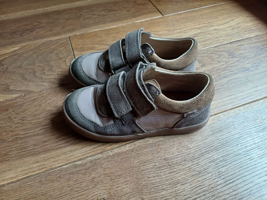Sprzedam buty dziecięce Mrugała rozmiar 28
