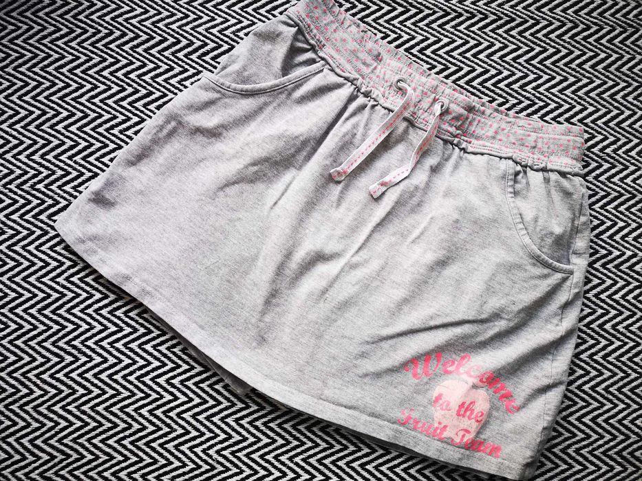 Vertbaudet szare spódnico spodenki 190 cm 12-15 lat