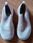 Lekkie wsuwane buty 30