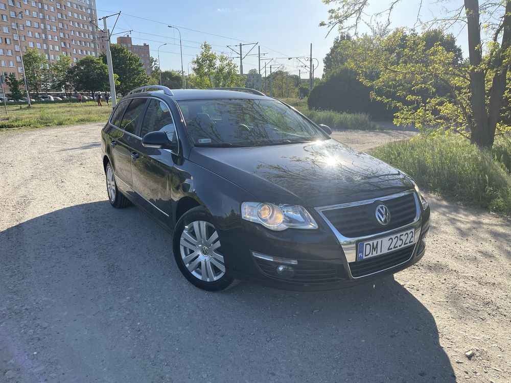 Volkswagen Passat 2.0TDI DSG/Skórzane fotele/Felgi/Elektryczna Klapa