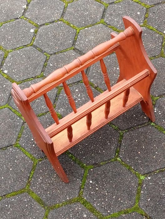 Suporte de Revistas/Jornais/Livros