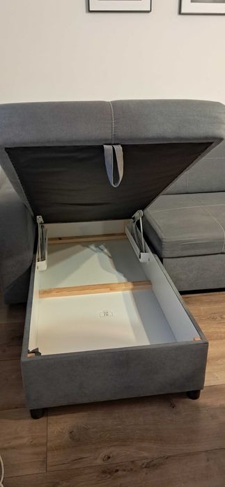 Narożnik szary z funkcją spania i pojemnikiem na posciel