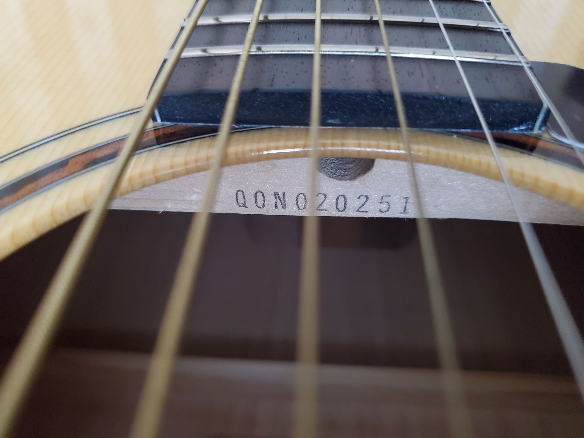 Акустическая гитара Yamaha FG750s