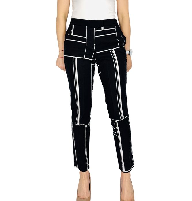 Czarne spodnie w geometryczne wzory XS 34 River Island