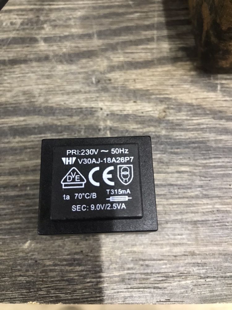 Трансформатор 9 v 3.2 va 2.0va