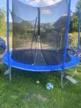 Trampolina ogrodowa