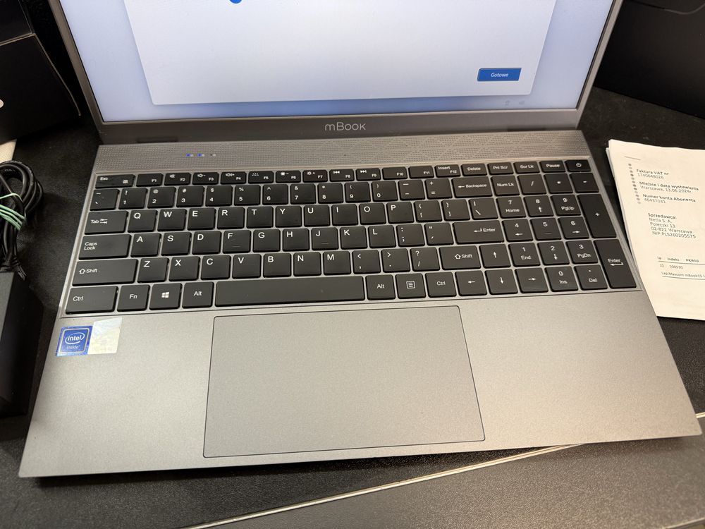 Prawie nowy laptop Maxcom mBook 15, Gwarancja, 8GB, 256SSD, Celeron