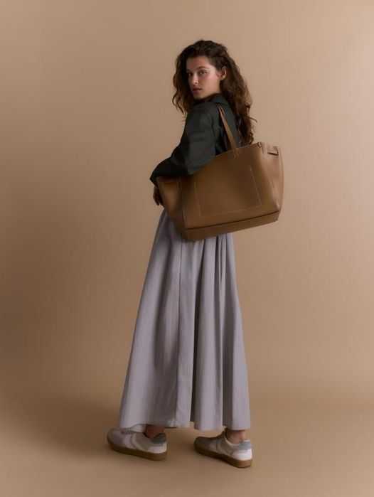 Сумка коричнева жіноча вмістка reserved трендова шопер великс