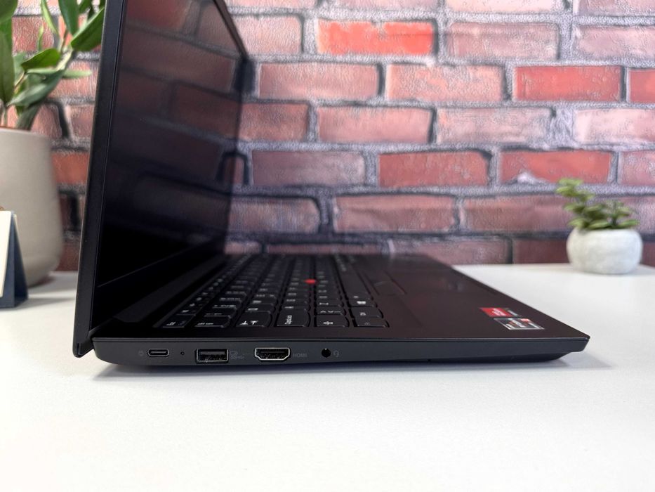 Ноутбук Lenovo ThinkPad E14 G3·AMD Ryzen 3 5300U·8GB+SSD256·14"HD·ТОП