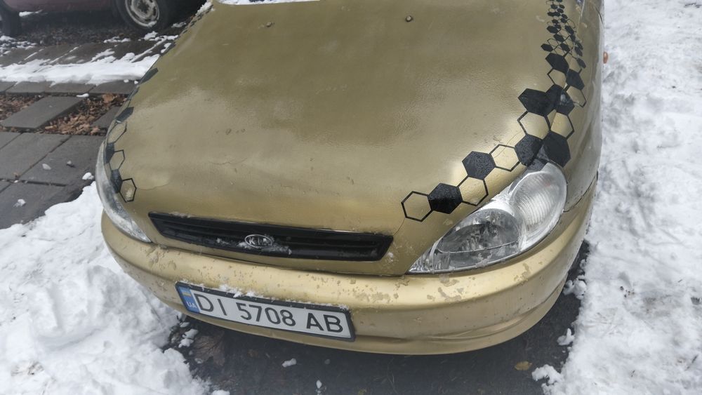 Кіа Ріо 1 покоління