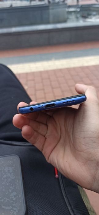 обмен реалмі 6 8/128