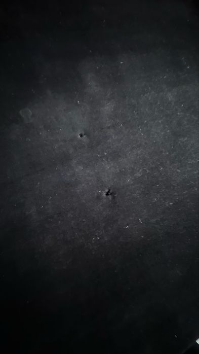 Продаю диван чорний