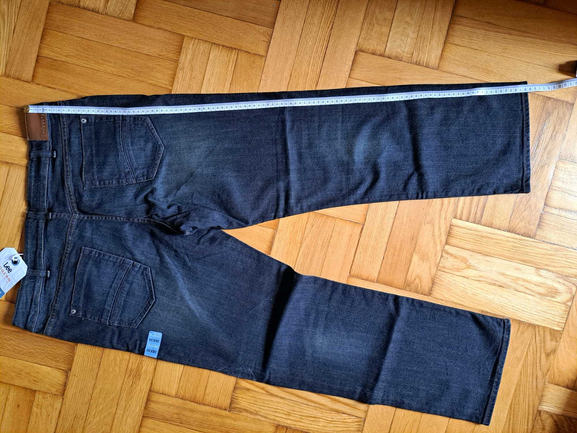 Lee Modern Series Straight Fit Straight Leg L342 Czarny kolor Nowy