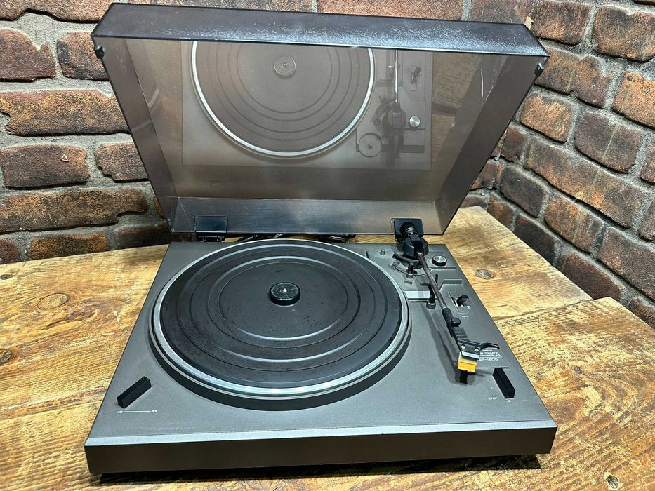 Gramofon ISP SP-1600