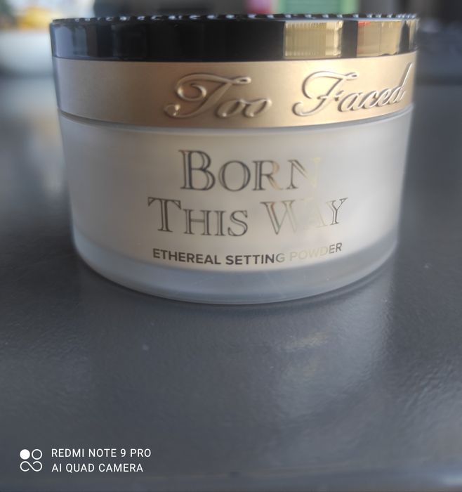 Too faced born this way puder