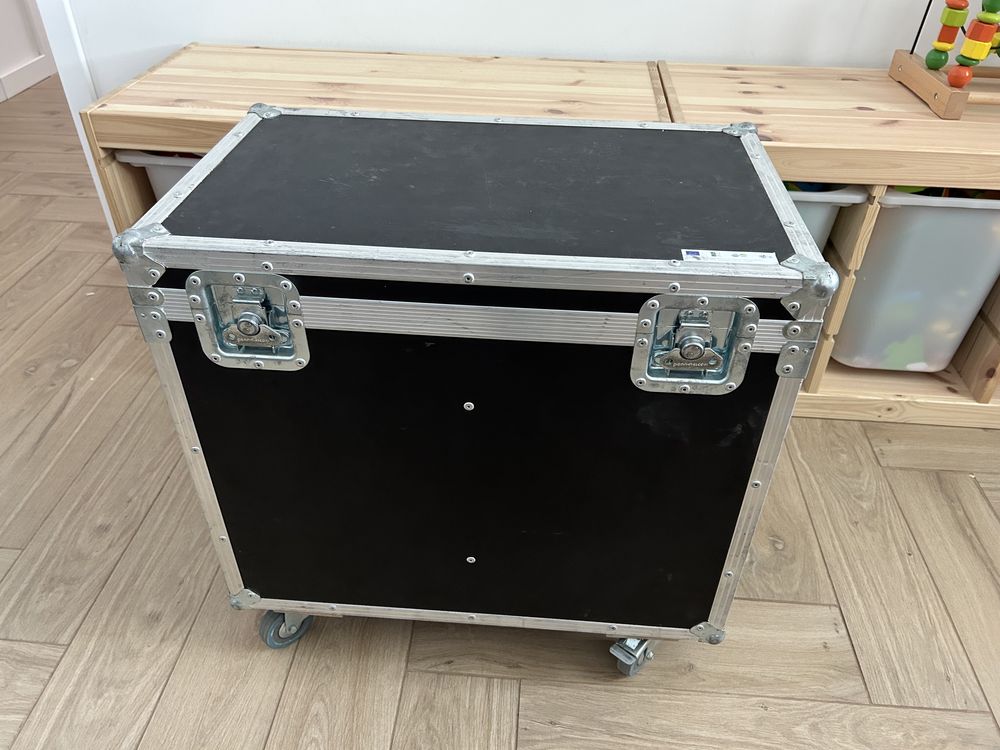 Chauvet Intimidator Spot 360+Case ,Głowica ruchoma