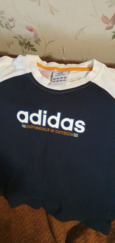 Шорты и футболка addidas 130cм
