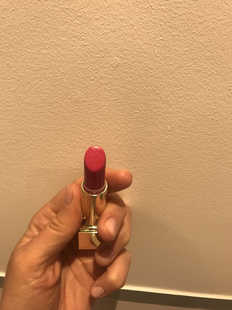 Szminka Estee Lauder Pure Color Envy 231 mocny róż