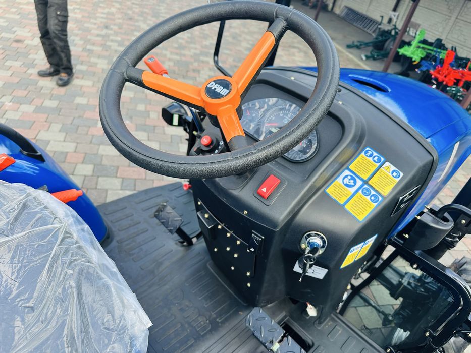 Трактор Dongfeng 244DG2U Двигун 1,9 KM390