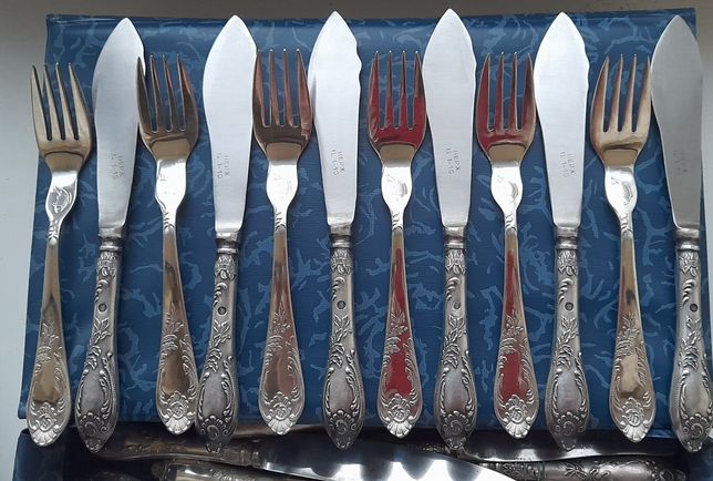 Ножи вилки для рыбы сервировочные столовые приборы мельхиор мельхиоров