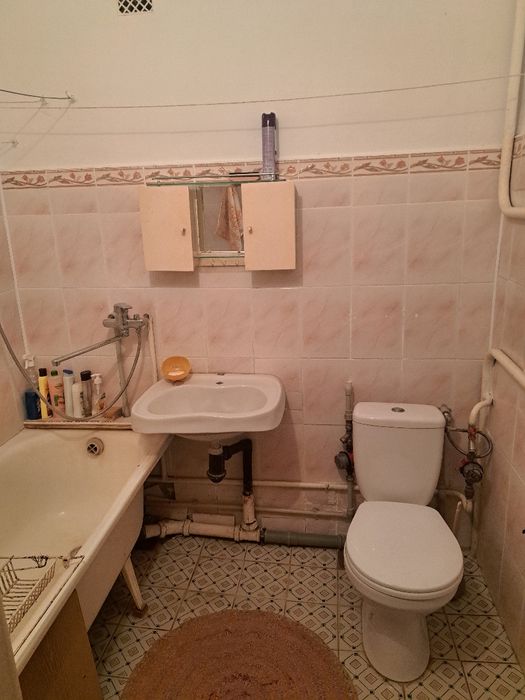 Оренда 1 кім. квартири по вул. Соборності.