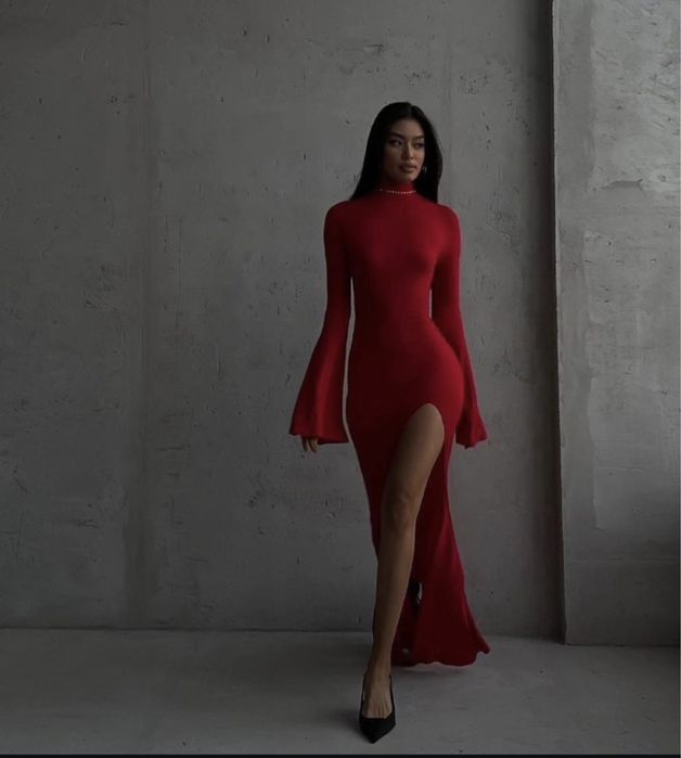 Нарядна сукня. Сексуальна сукня