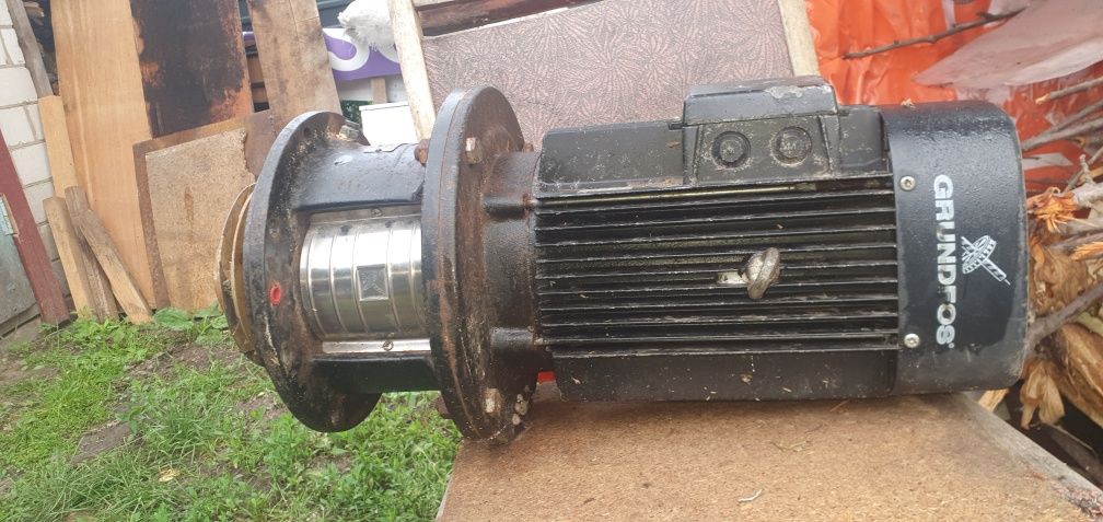Продам циркуляційний насос GRUNDFOS