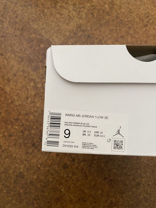 Jordan 1 Low SE Reverse Ice Blue (W)