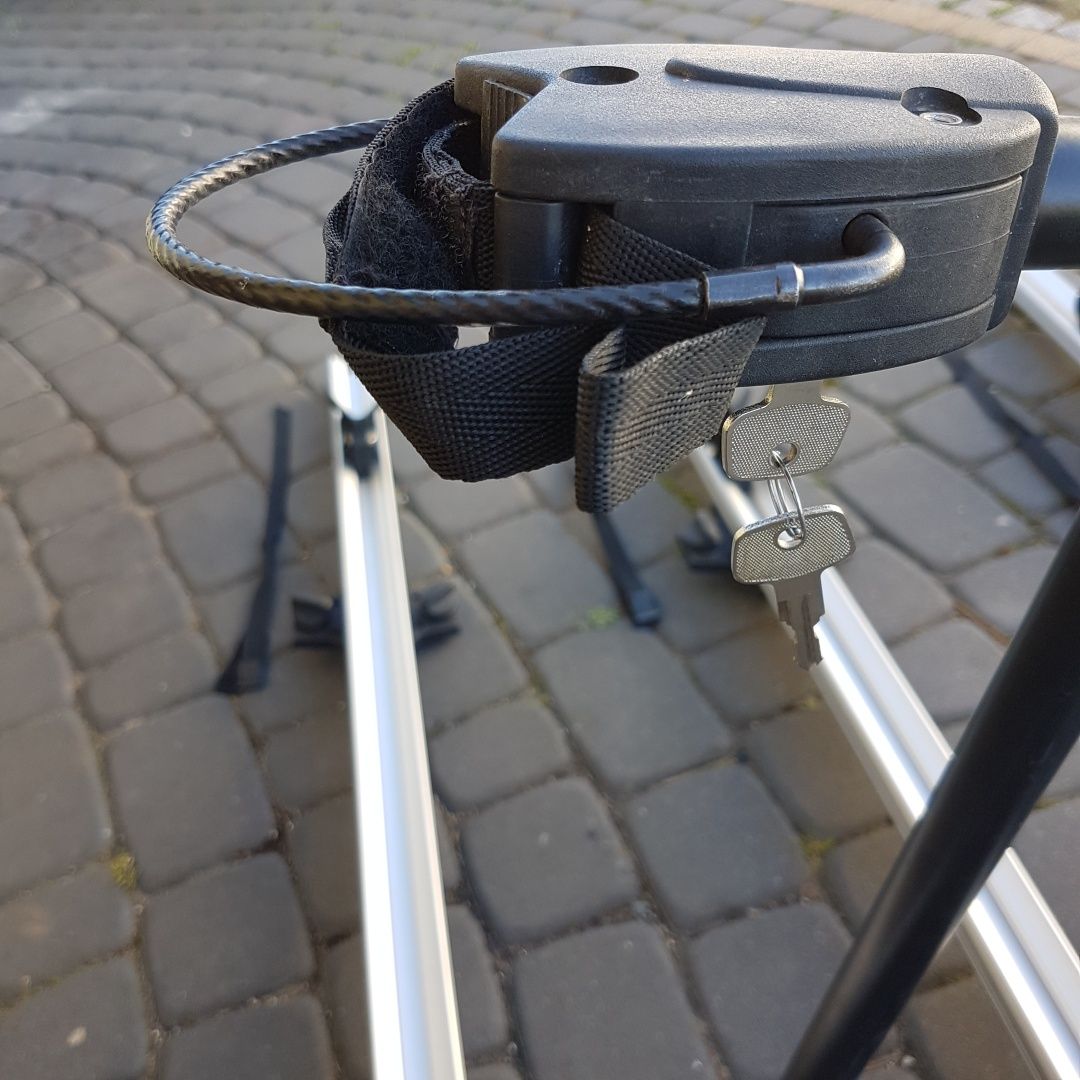 Thule Mercedes  Bagażnik ,uchwyt na rower