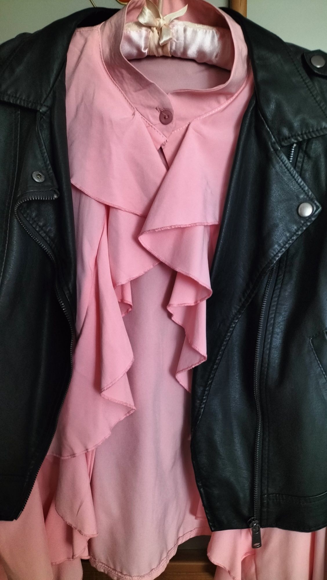 Блуза ніжно рожева