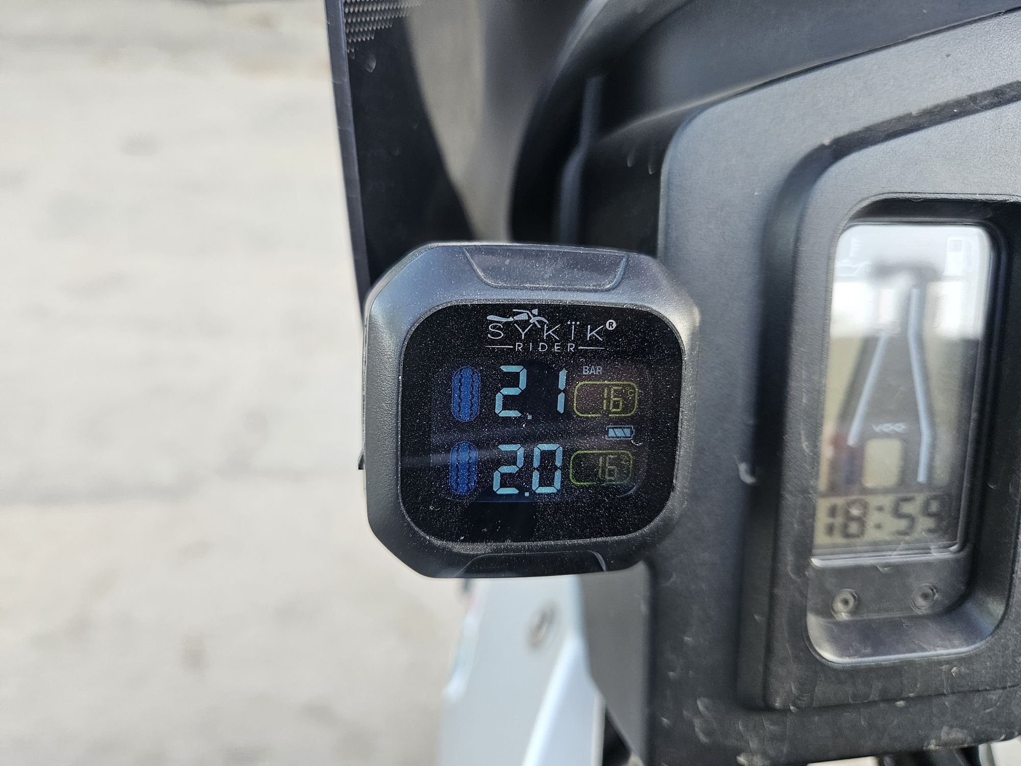 Продам BMW r1150 gsa