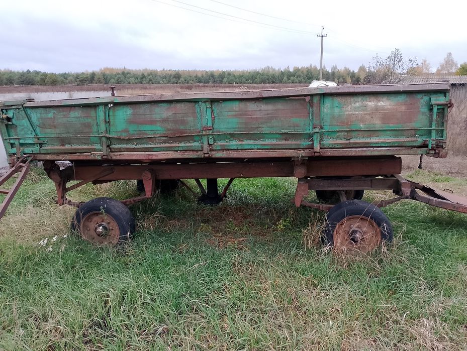 Тракторний прицеп 2ПТС-4