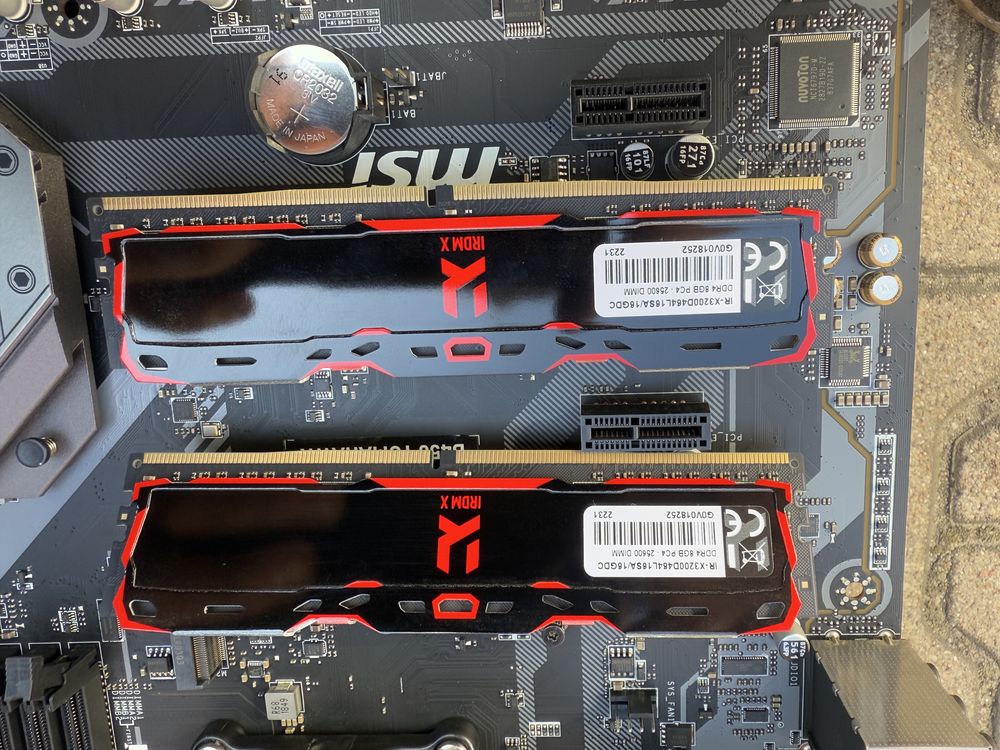 Ryzen 5 MSI B450 Tomahawk 16 GB ddr4 3200 mhz zestaw