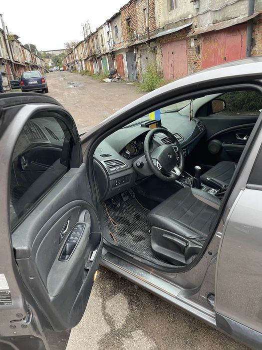 Продаю своє авто