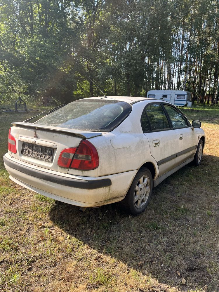 Mitsubihi Carisma