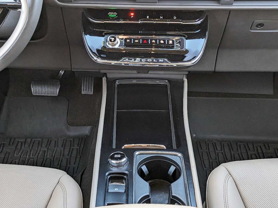 2023 Lincoln Corsair Reserve Рест 23 року !