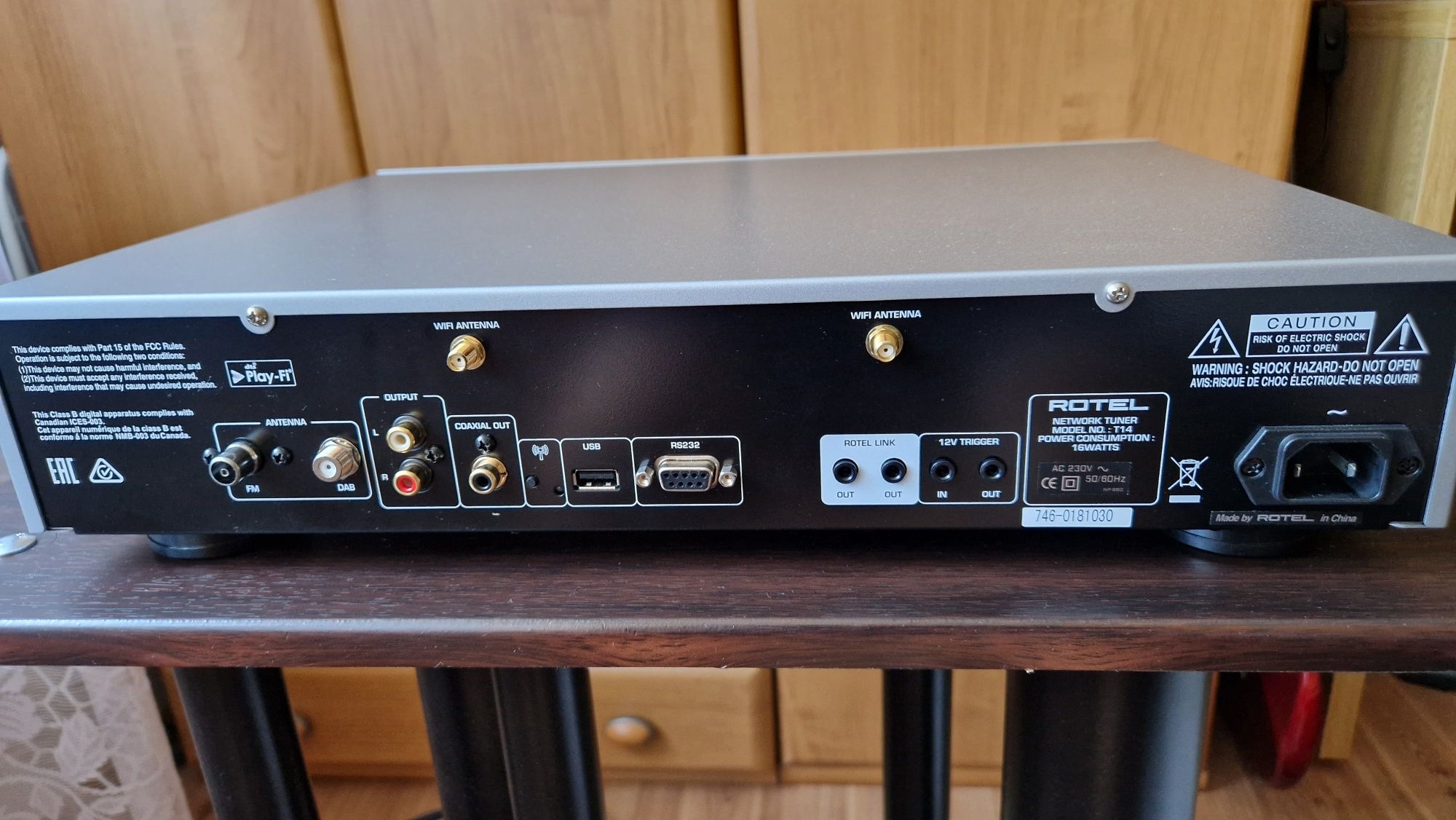 Rotel streaming tuner T 14