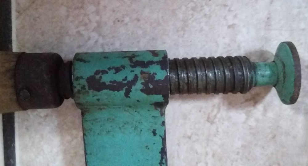 Duży ścisk stolarski 700x120