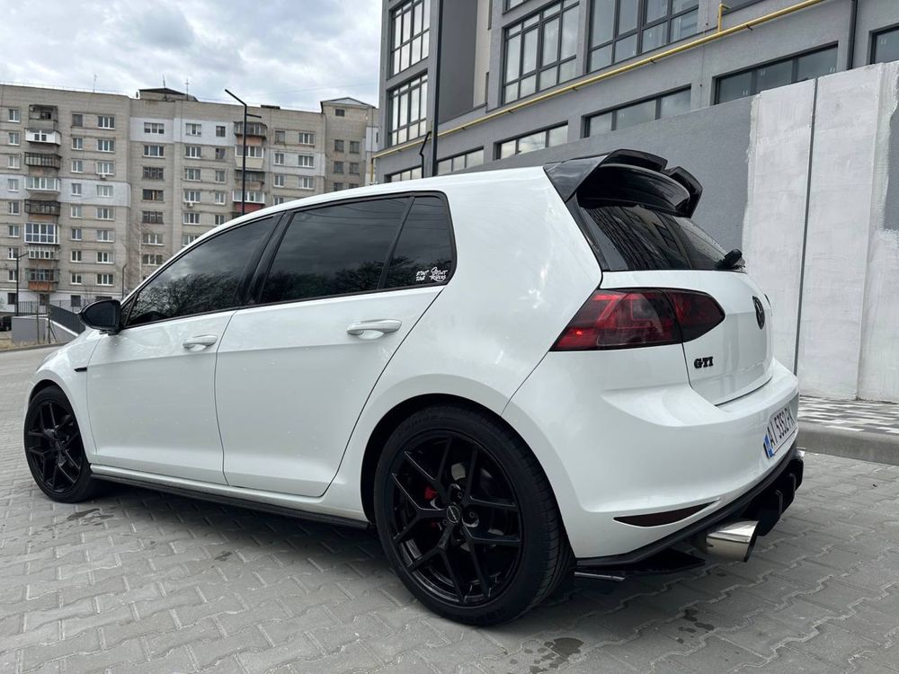 Volkswagen golf 7 gti 2016