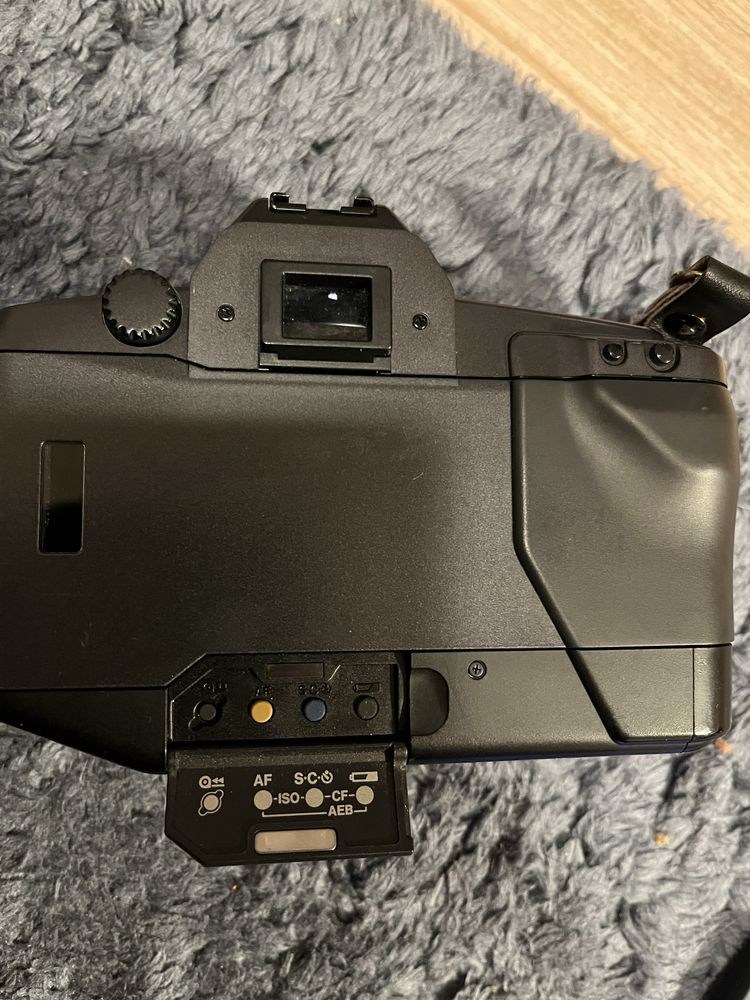 Canon EOS 600 fabryczny stan