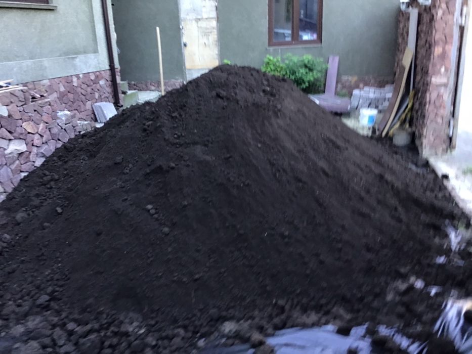 Чернозем плодородный, торф