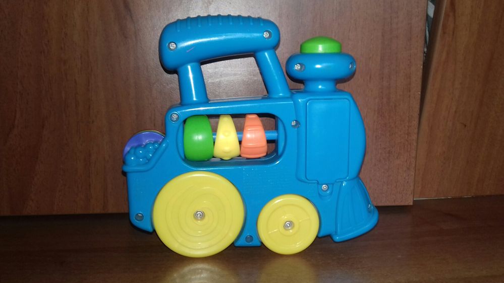 паровоз fisher Price бетономешалка