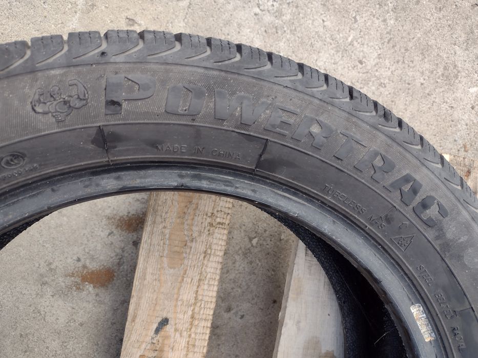 Opony zimowe 195/55R16