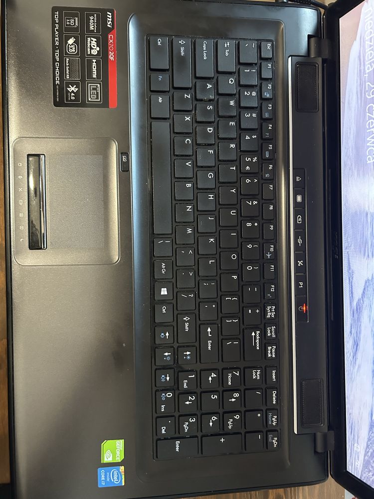 Laptop MSI MS-1758