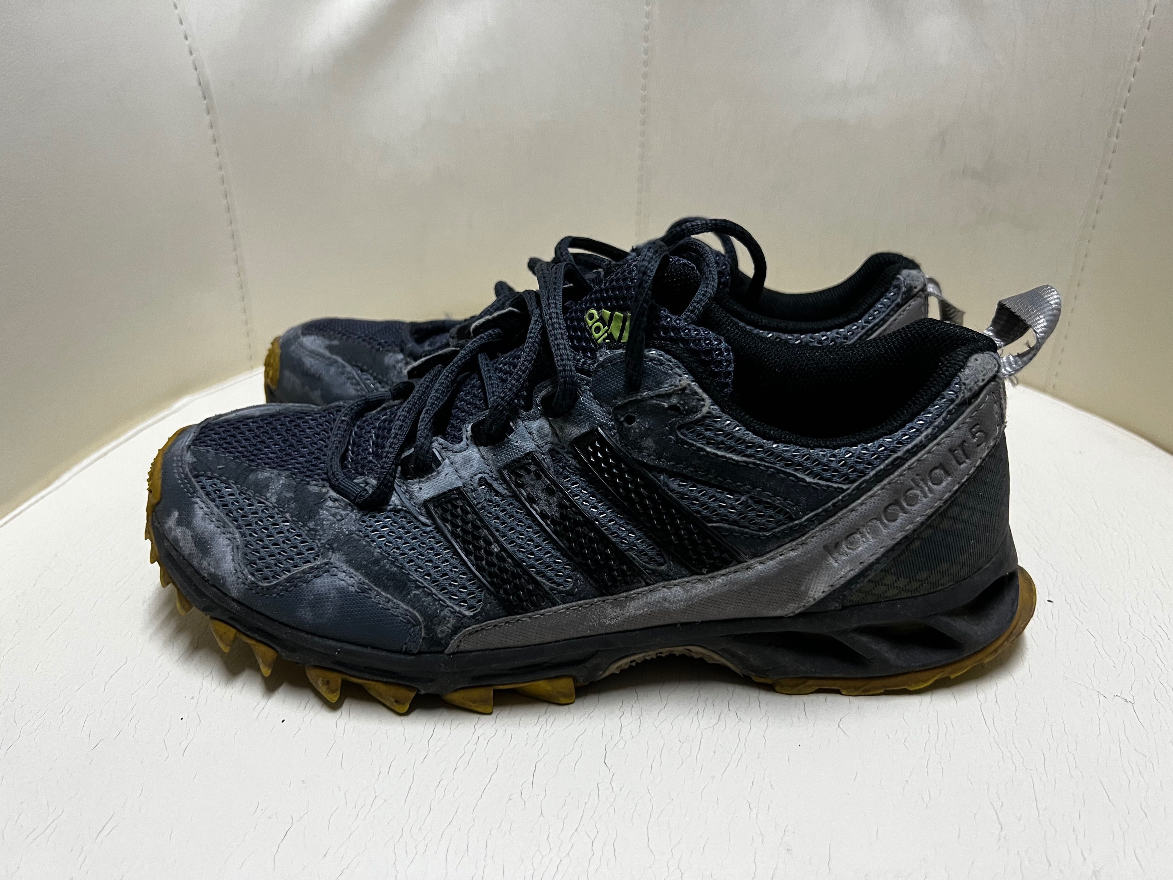 Adidas de corrida kanadian 40