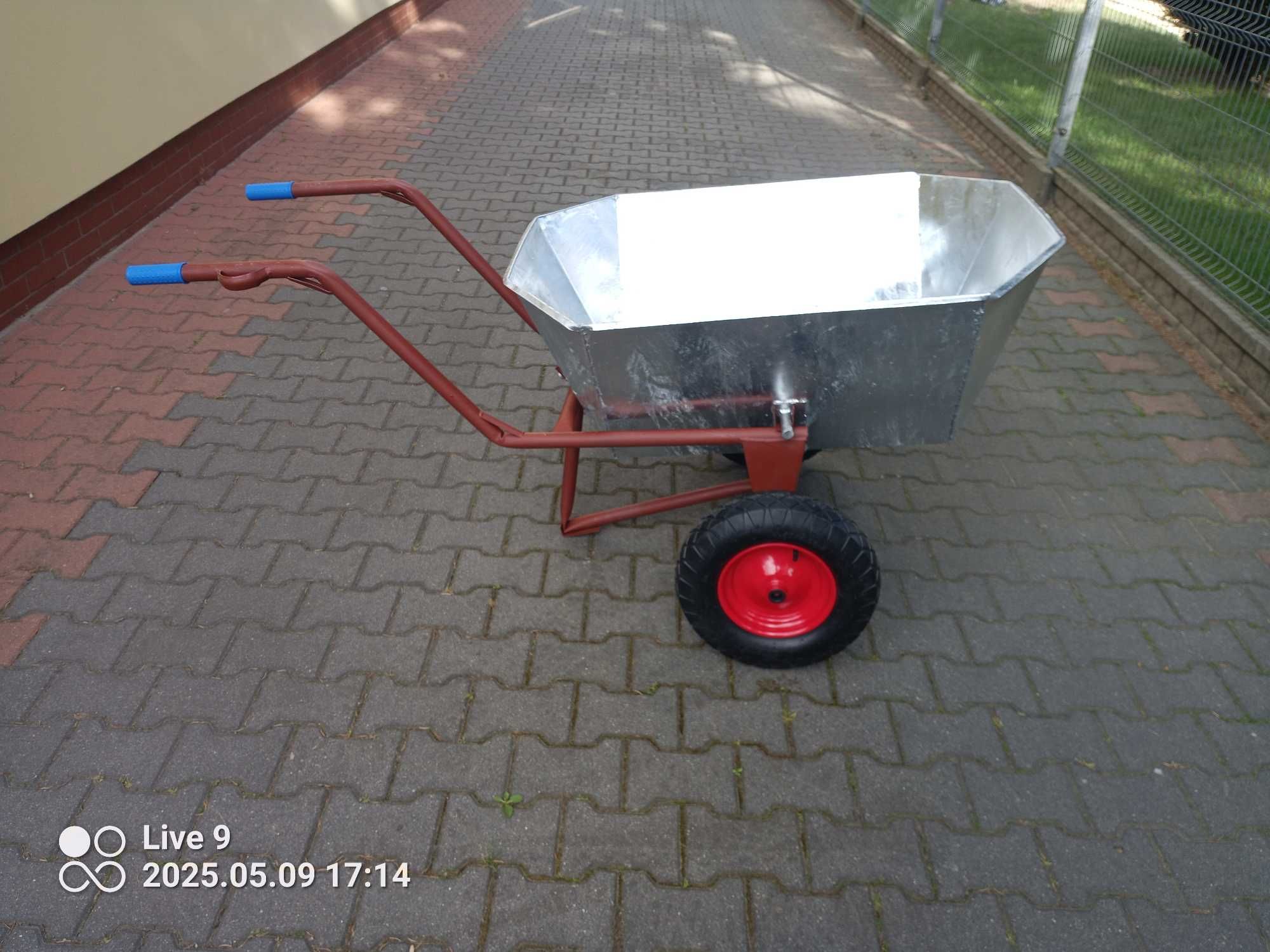 Wózek paszowy ocynkowany pojemność 230 litrów